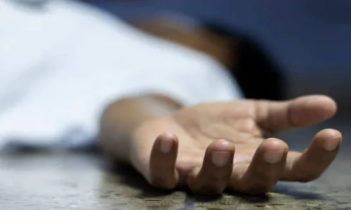 school girl, died,  heart attack,  nizamabad,