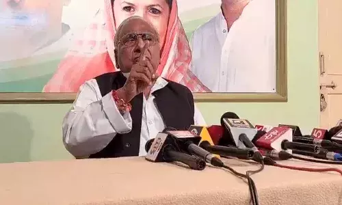ఉత్తమ్పై వీహెచ్ సంచలన ఆరోపణలు