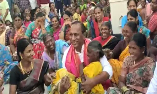 telangana, brs, minister malla reddy, viral video,