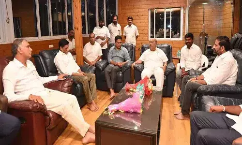 నాగం జనార్దన్ రెడ్డితో కేటీఆర్, హరీశ్ రావు భేటీ