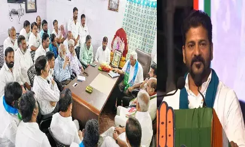 కాంగ్రెస్కు ఎవరూ సాయం చేయకుండా కేటీఆర్ బెదిరిస్తున్నారు : రేవంత్ రెడ్డి