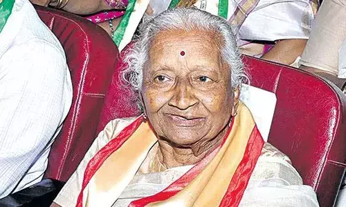 Hyderabad woman, PhD, Osmania University