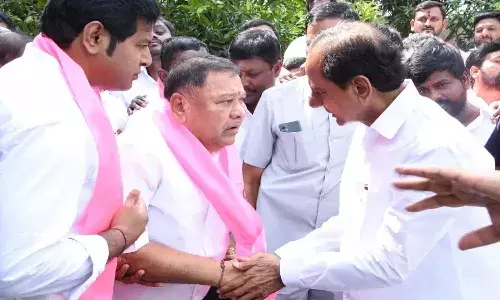 kasani gnaneshwar, joined brs, cm kcr, telangana,