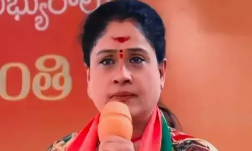 కాంగ్రెస్ లోకి రాములమ్మ.. కన్ఫర్మ్ చేసేసినట్లే.!