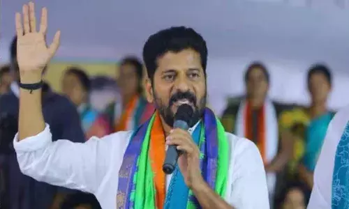 రేవంత్ రెడ్డి హెలికాప్టర్ కు ఏమైంది.?