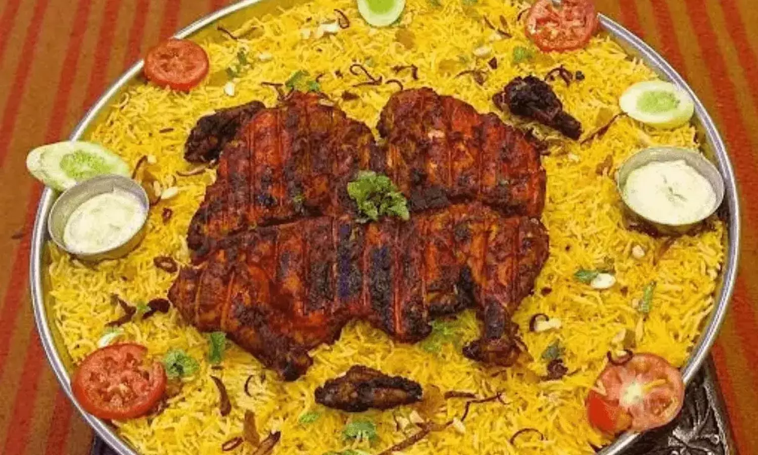 Worm in Biryani, Mandi restaurant, Hyderabad,GHMC