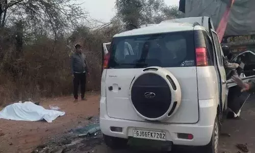 ఘోర రోడ్డు ప్రమాదం.. ఐదుగురు పోలీసులు మృతి