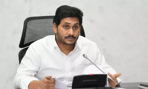 CM YS Jagan, boats gutted, Vizag fishing harbour, APnews