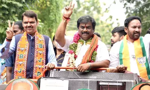 BRS, Family Rashtra Samithi, Devendra Fadnavis, Telangana Polls
