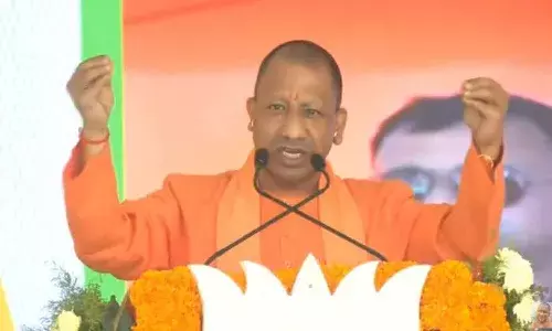 బీఆర్ఎస్ కు కొత్త నిర్వచనం చెప్పిన యోగి ఆదిత్యనాథ్