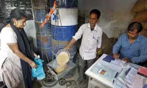 good news,  ration card holders, central govt,
