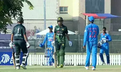 తడబడ్డ కుర్రాళ్లు.. పాకిస్తాన్ చేతిలో టీమిండియా ఓటమి