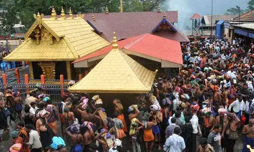 Sabrimala temple, Kerala, Tamil Nadu Girl, Travancore Devaswom Board