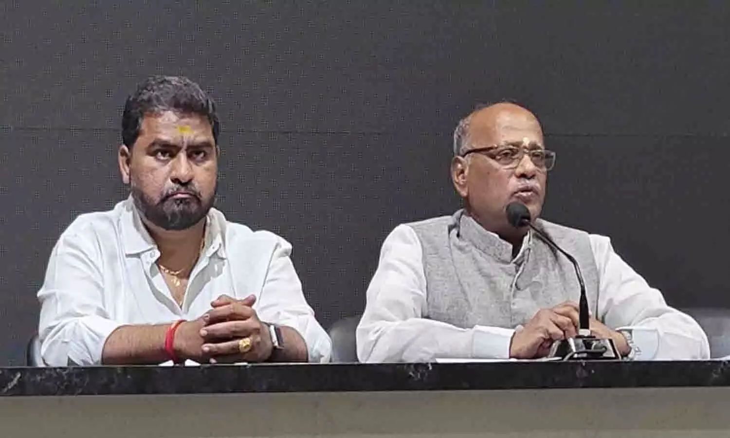 కాంగ్రెస్ ప్రభుత్వ పనితీరుపై రాష్ట్రంలో హర్షం వ్యక్తం అవుతోంది కాంగ్రెస్ ప్రభుత్వ పనితీరుపై రాష్ట్రంలో హర్షం వ్యక్తం అవుతోంది