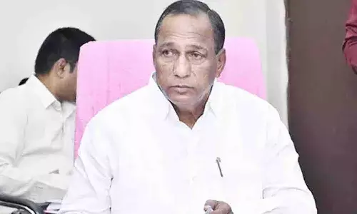 చిక్కుల్లో మాజీ మంత్రి మల్లారెడ్డి