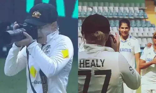 టీమిండియా చారిత్రాత్మక విజయాన్ని కెమెరాలో బంధించిన ఆస్ట్రేలియా కెప్టెన్