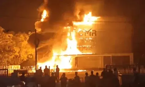 Fire, CMR mall, Uppal, Hyderabad
