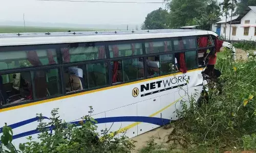 road accident, Assam, Dergaon