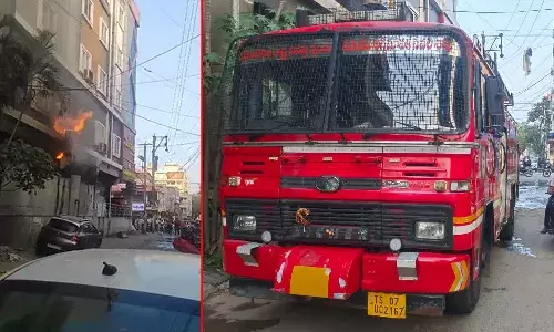 Hyderabad, Fire, tiffin centre, Santosh Nagar