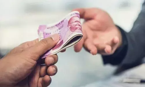 Jangaon, DMHO,   ACB,   bribe,