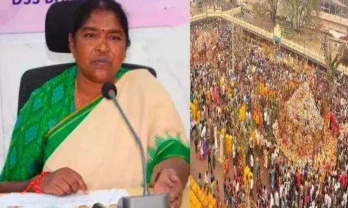 minister seethakka,  free bus,  women, medaram jatara,