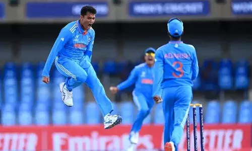 అండర్-19 వరల్డ్ కప్ లో బంగ్లాదేశ్ ను ఓడించిన భారత్