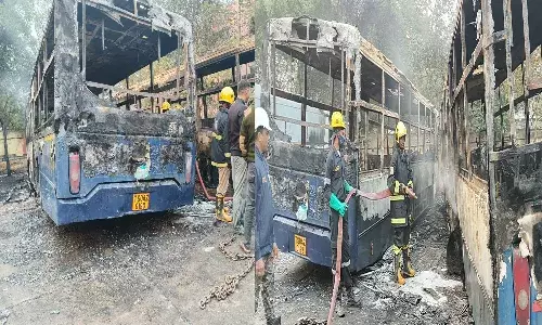 hyderabad, dilsukh nagar, rtc depot, fire accident,