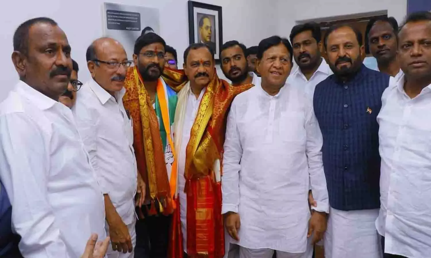 ఎమ్మెల్సీలుగా ఏకగ్రీవంగా ఎన్నికైన బల్మూరి వెంకట్, మహేష్ కుమార్‌ గౌడ్