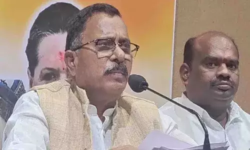 కేటీఆర్, హరీష్ రావు పద్దతి మార్చుకోవాలి : మల్లు రవి