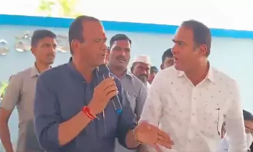 telangana, congress, minister komatireddy,  ZP chairman sandeep reddy,