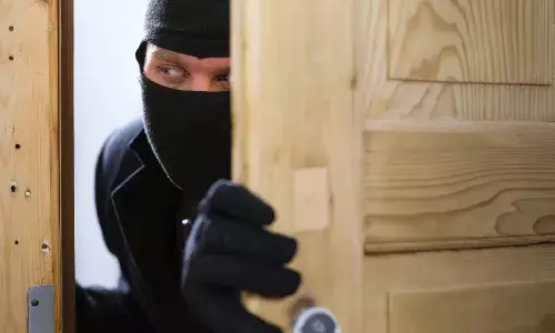 Anakapalle, cable technician, Crime news, APnews