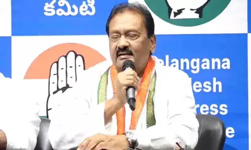 కేటీఆర్ మైనార్టీలపై దొంగ ప్రేమ ఒలకపోస్తున్నారు : షబ్బీర్ అలీ