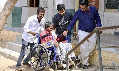 disabled persons, AP polling stations, CEO Mukesh Kumar Meena, APnews
