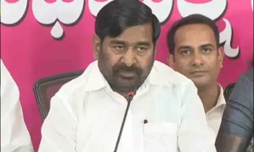 కాంగ్రెస్ వాళ్ళను ఉరికించి కొడతాం : మాజీ మంత్రి జగదీష్ రెడ్డి