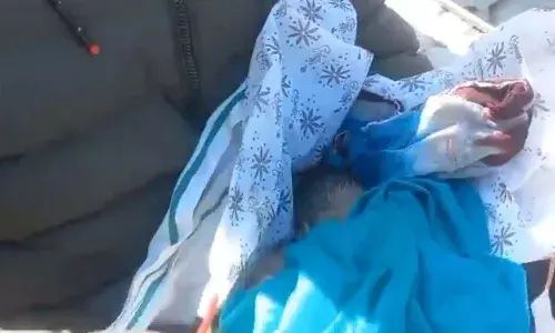 Newborn body, dustbin, Noida society, Crime news