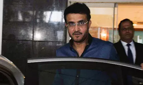 cell phone, theft,  sourav ganguly, house,