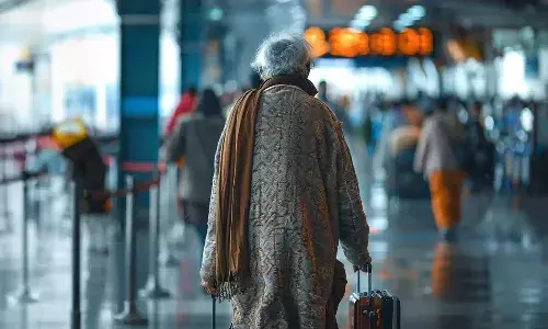 mumbai, airport, wheel chair,  old man, died ,