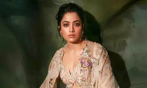 విమాన ప్రమాదం నుండి తప్పించుకున్న రష్మిక