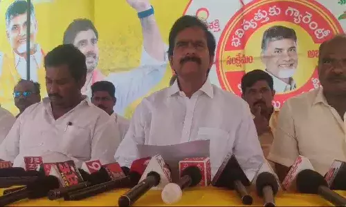 ఫ్యాన్ రెక్కలు విరగడం ఖాయం : దేవినేని ఉమ