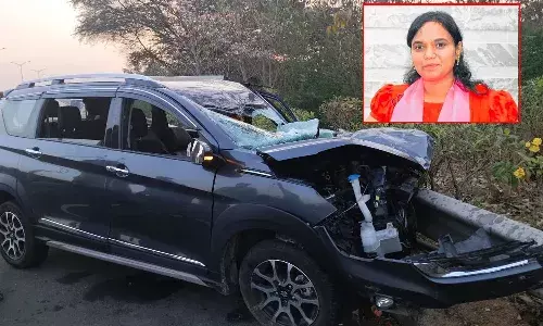 brs, mla lasya nanditha, died,   accident ,
