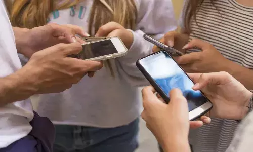 16 years child,  social media, florida,