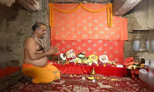 Hindus, Gyanvapi cellar, Allahabad High Court , Muslim