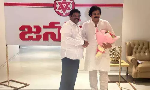 జనసేనలో చేరిన కొత్తపల్లి సుబ్బారాయుడు