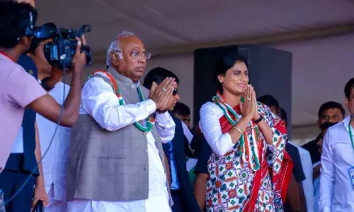 BJP, ChandraBabu, YS Jagan, Pawan Kalyan, Congress, Kharge, Sharmila