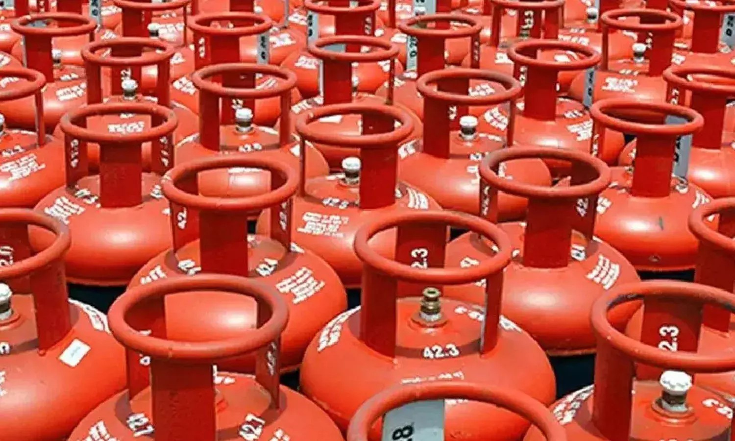 telangana government, gas cylinder,  500 rupees, guidelines,