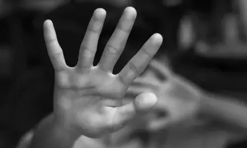 Uttar Pradesh, shower petals, wedding guests , Crime news