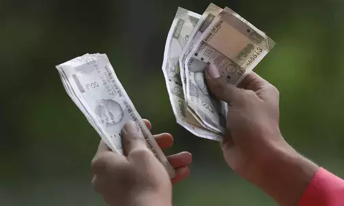 ఉద్యోగులకు రాష్ట్ర ప్రభుత్వం గుడ్న్యూస్.. 4 శాతం డీఏ పెంపు