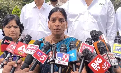 భువనగిరి ఎంపీ అభ్యర్థిగా అవకాశం ఇవ్వండి : శంకరమ్మ