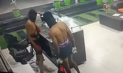 Chaddi gang, Hyderabad, school