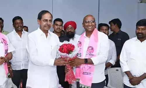 బీఆర్ఎస్‌లో చేరిన ఆర్‌ఎస్ ప్ర‌వీణ్ కుమార్‌